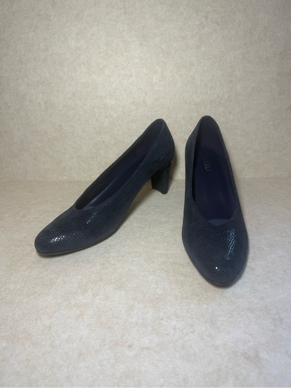 VANELi Dayle Dark Blue Navy Dress Pumps Heels Low Block Heel Round Toe Size 10M